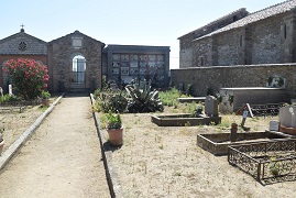 Cimitero annesso a San Michele